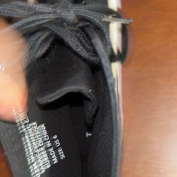 Torrid high top studded toe sneakers size 6 - Picture 5 of 8